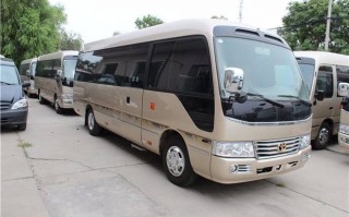 豪华考斯特商务车，豪华考斯特商务车内部图片