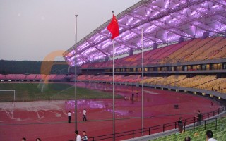 江阴新桥有足球场吗，江阴新桥有足球场吗在哪里